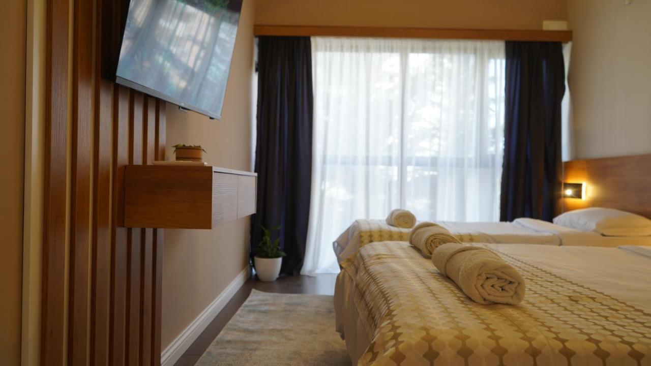 Daily Rent Studio Apartments Tirana Kültér fotó